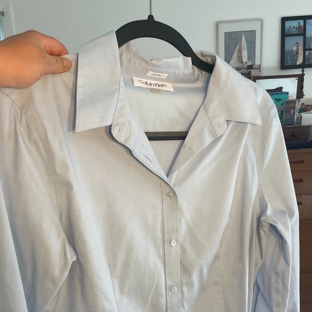 Calvin Klein Blue women's button up, size 10
